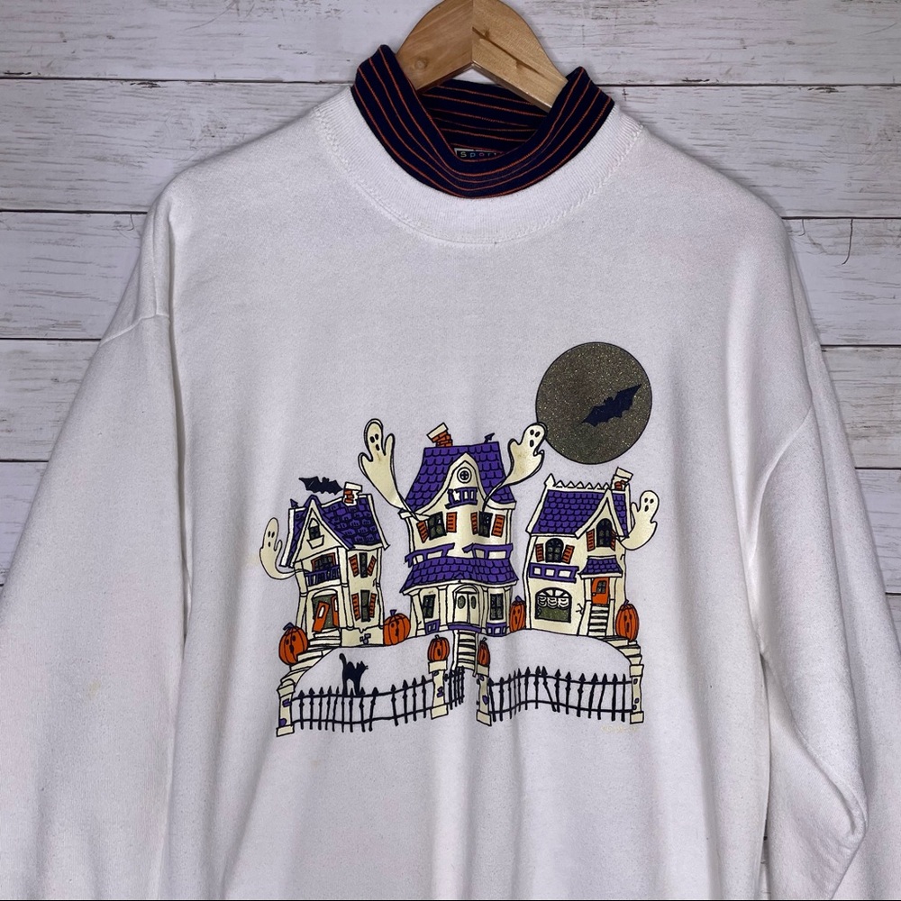 Vintage 90s Halloween Haunted House Ghosts Full Moon Sweatshirt
